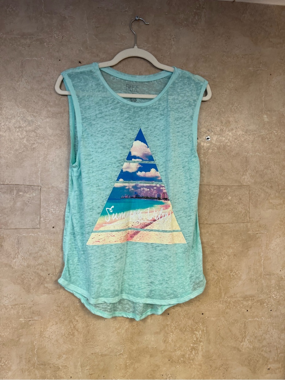 Barely Worn Freeze Teal Tank Top Size M Bust 16 Item #PHK7862